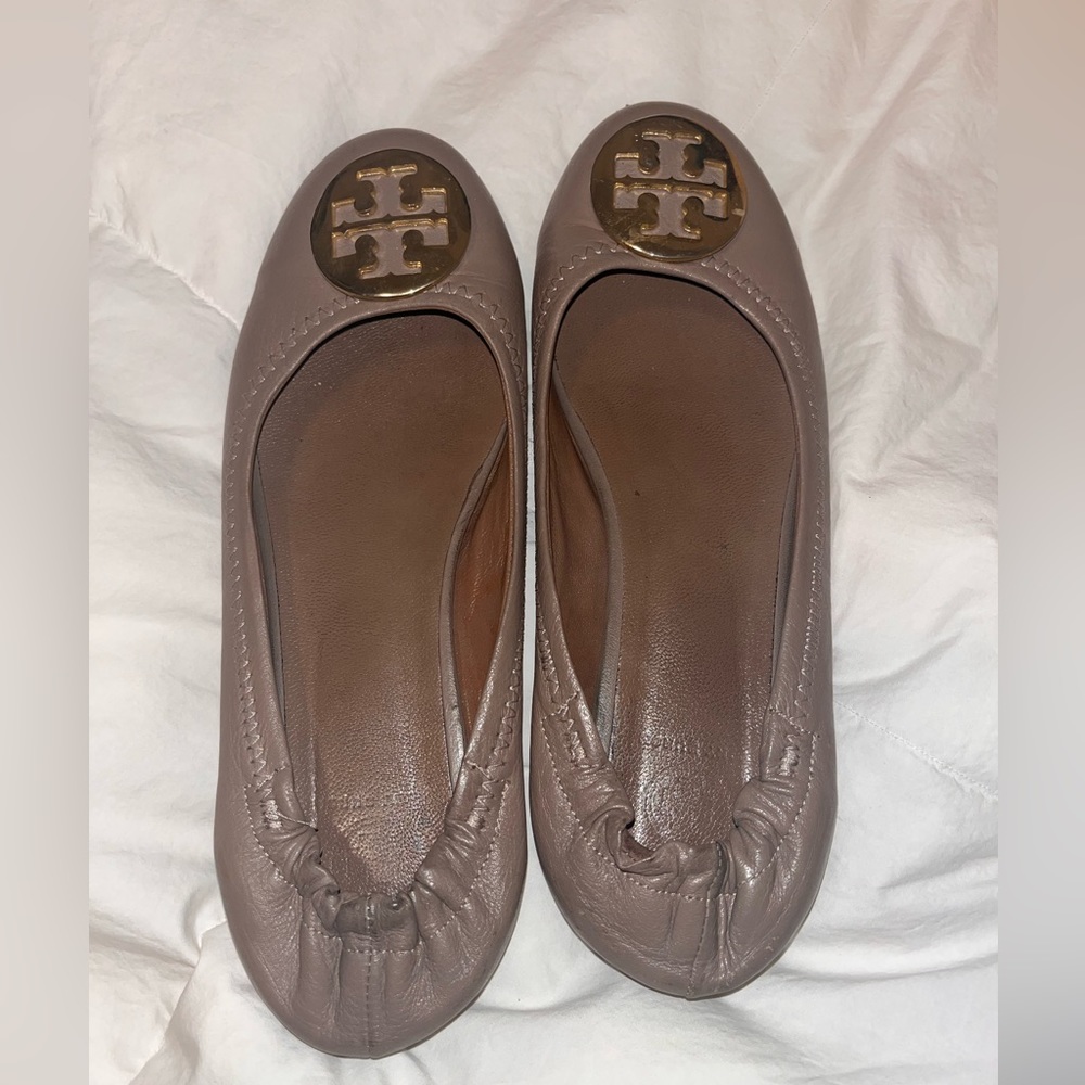 Tory Burch reva flats tan size 8